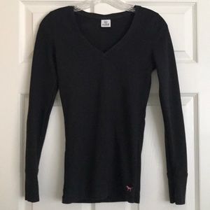 VS Pink black Vneck long sleeve thermal (item 034)